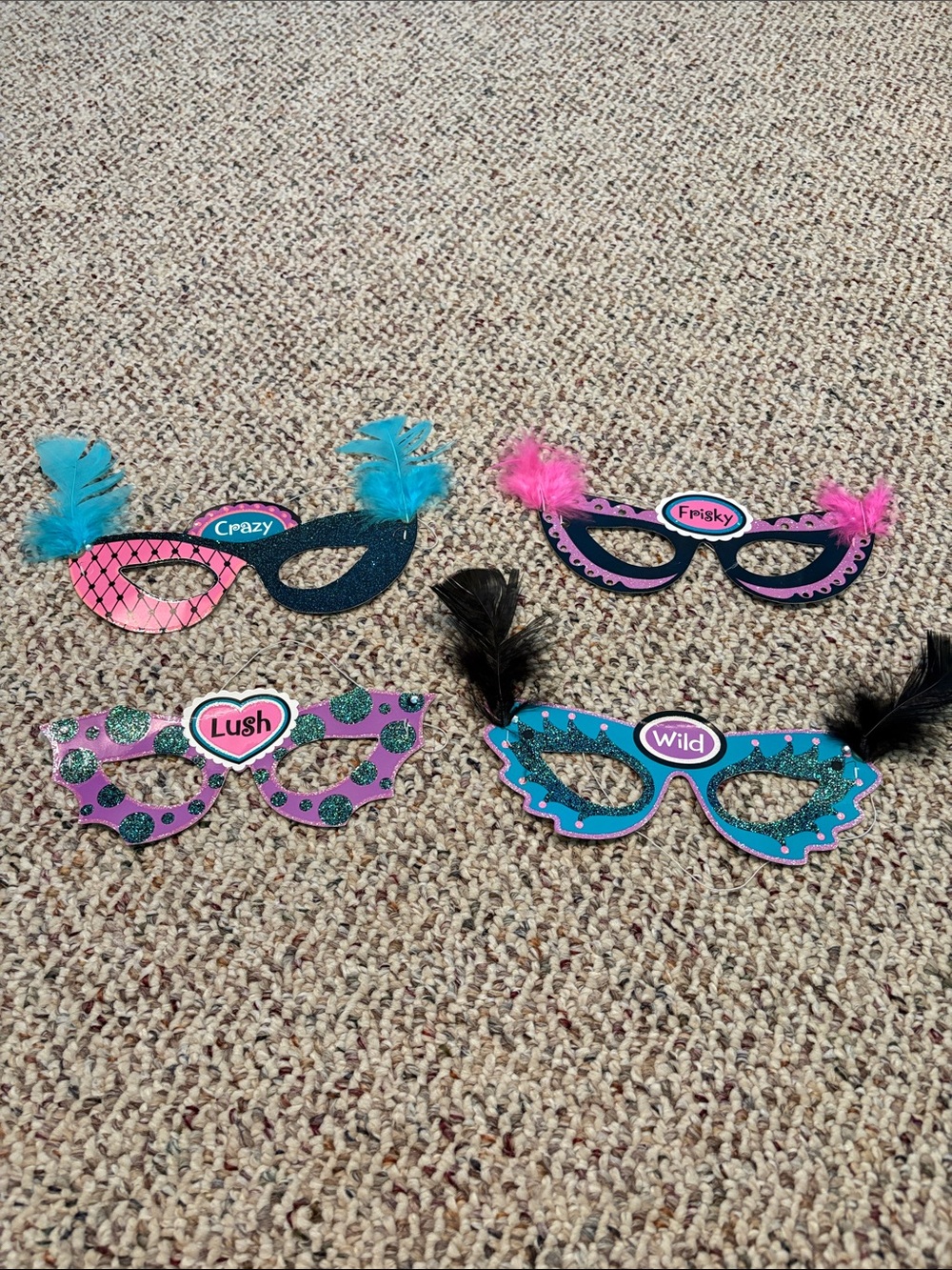 4 Pack Decorative Party Feathered Mask Set - Pink & Teal